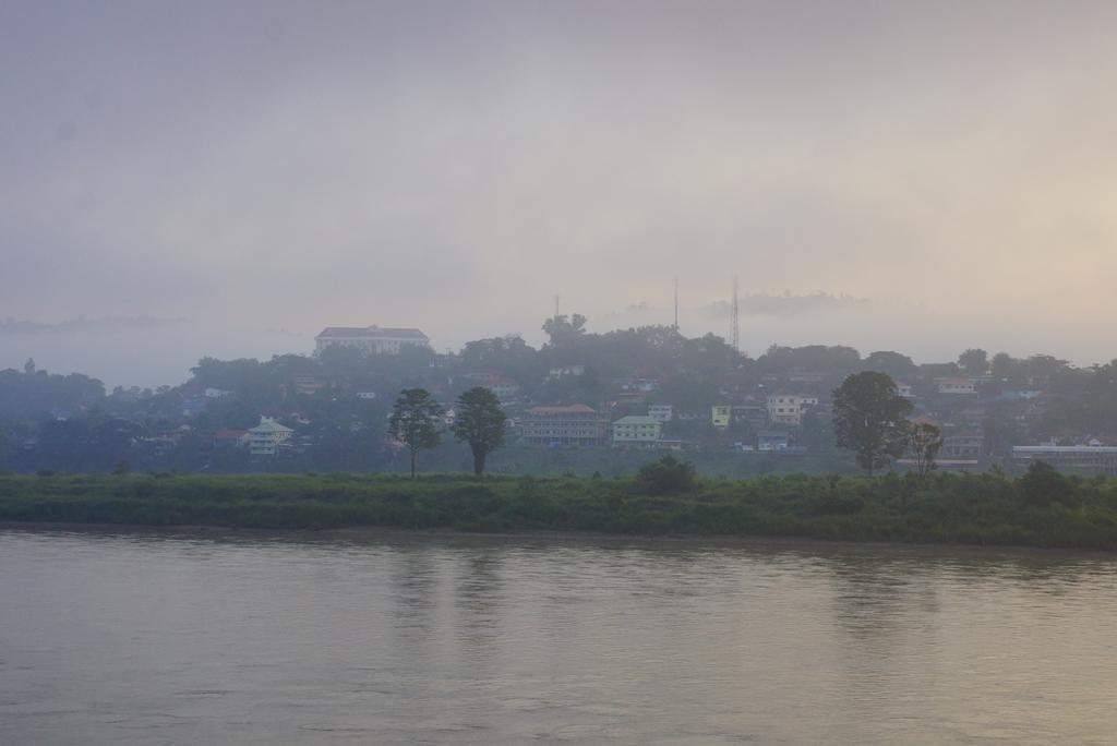 Namkhong Riverside Chiang Khong Esterno foto